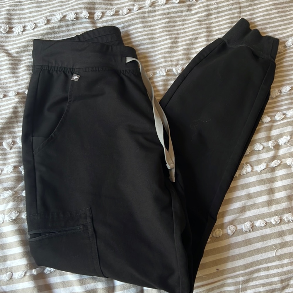 Figs scrubs pants